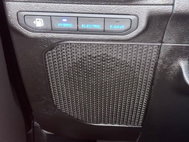 Used 2024 Jeep Wrangler Unlimited image 19
