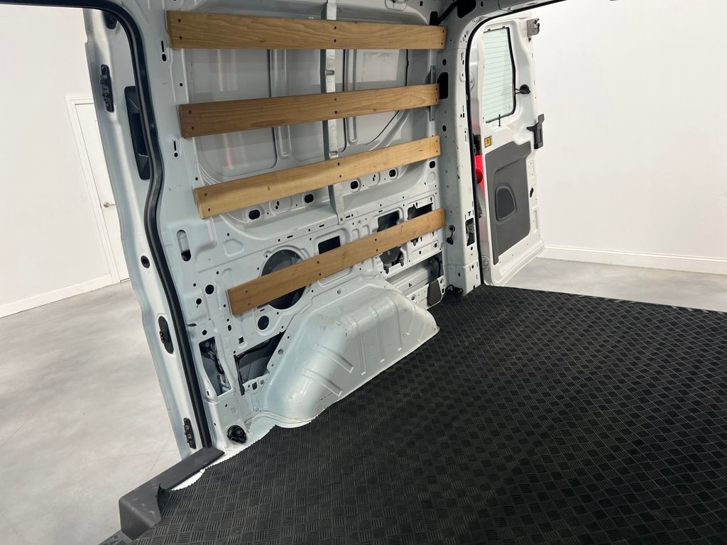 Used 2024 Ford Transit 250 Low Roof w/ Exterior Upgrade Package image 23