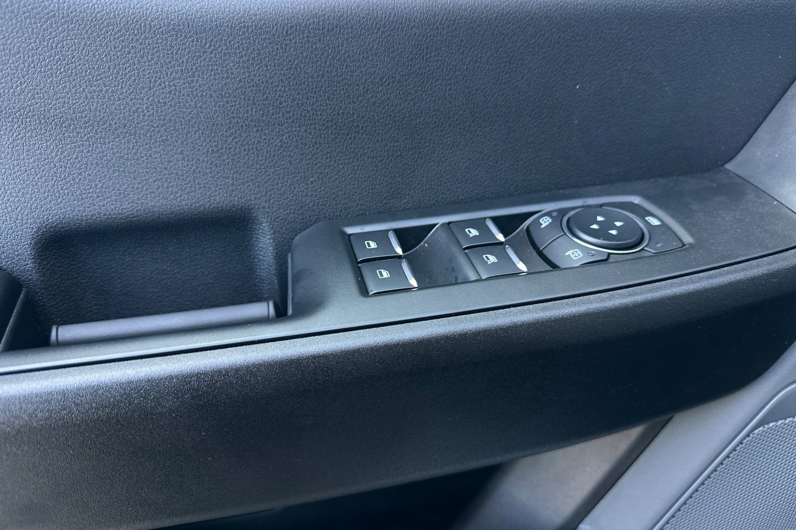 New 2026 Ford F250 XL w/ XL Chrome Package image 11