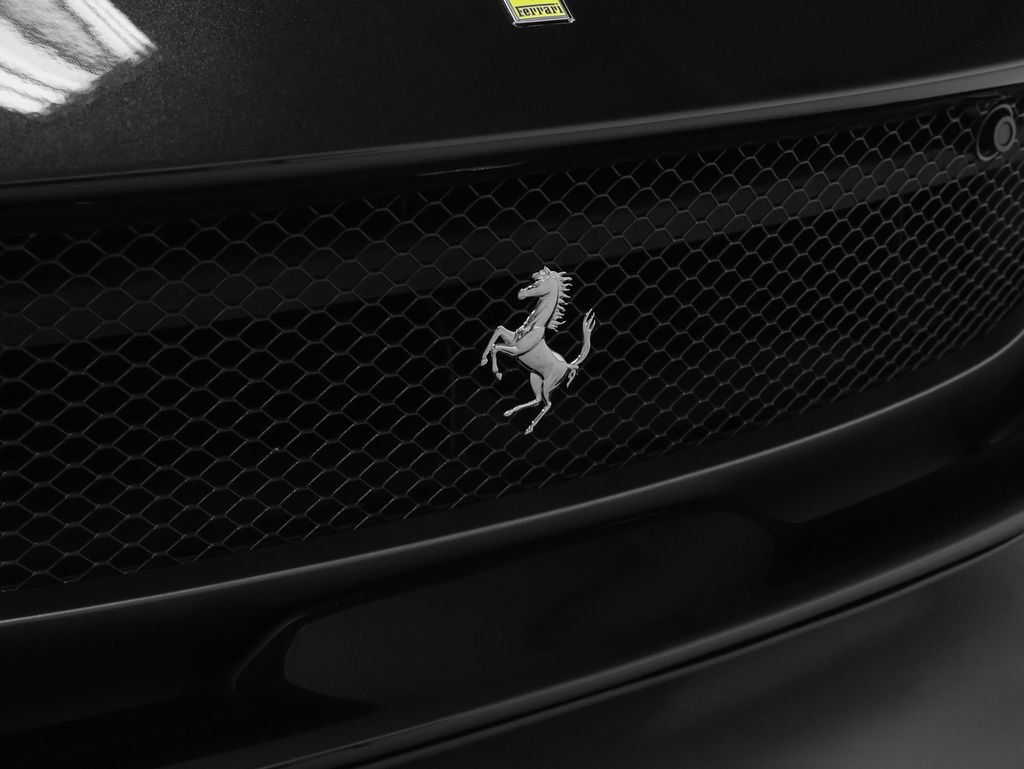 Certified 2018 Ferrari 812 Superfast RWD image 7