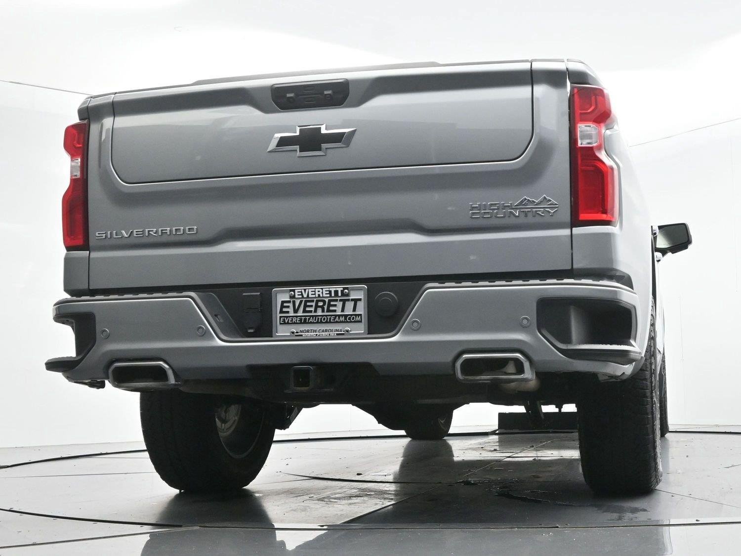 Used 2025 Chevrolet Silverado 1500 High Country w/ Technology Package AWD/4WD image 50