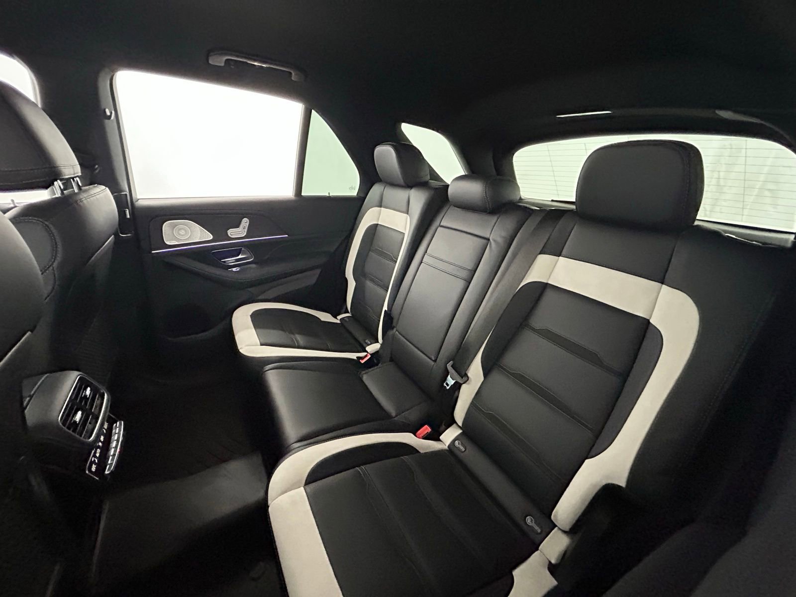 Used 2023 Mercedes-Benz GLE 63 AMG S image 36