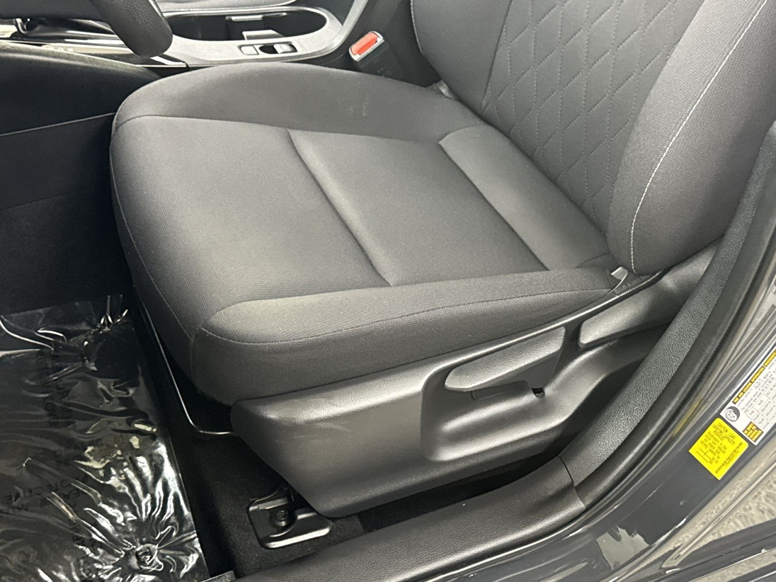 Used 2023 Toyota Corolla LE w/ Carpet Mat Package (TMS) FWD image 26