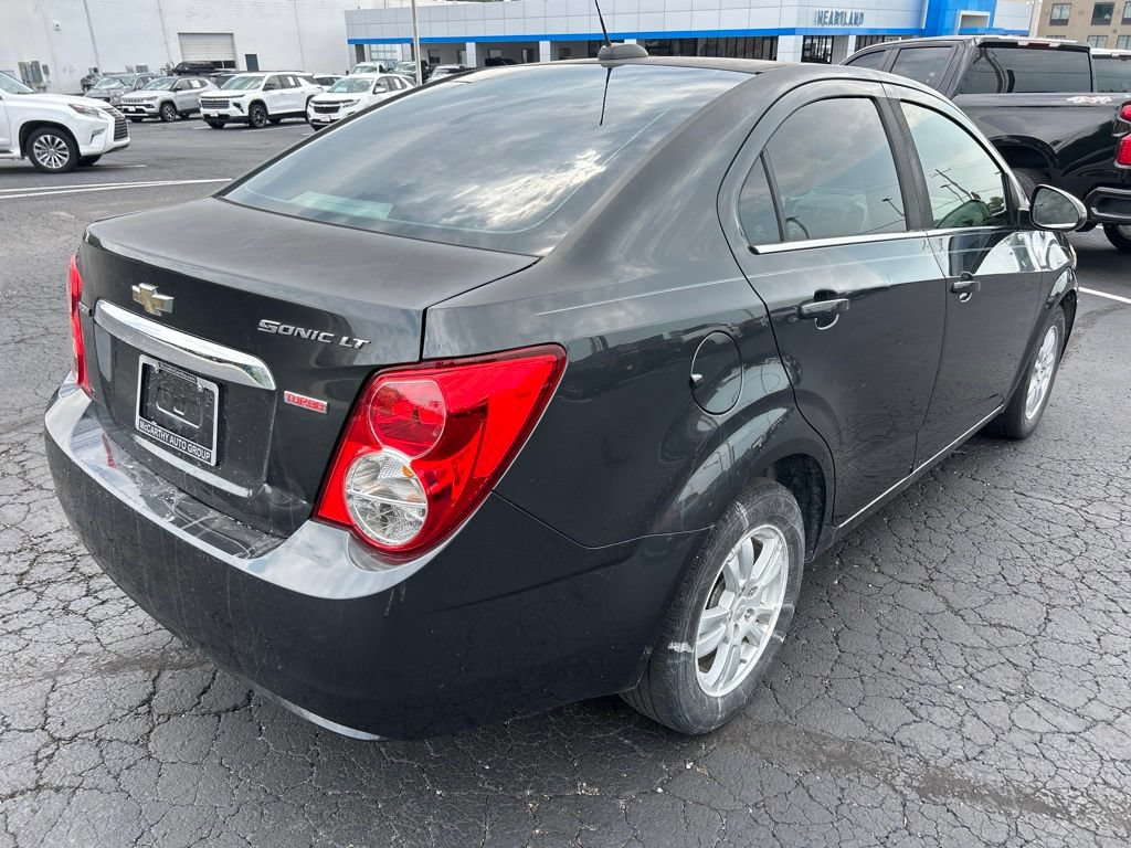 Used 2015 Chevrolet Sonic LT FWD image 5
