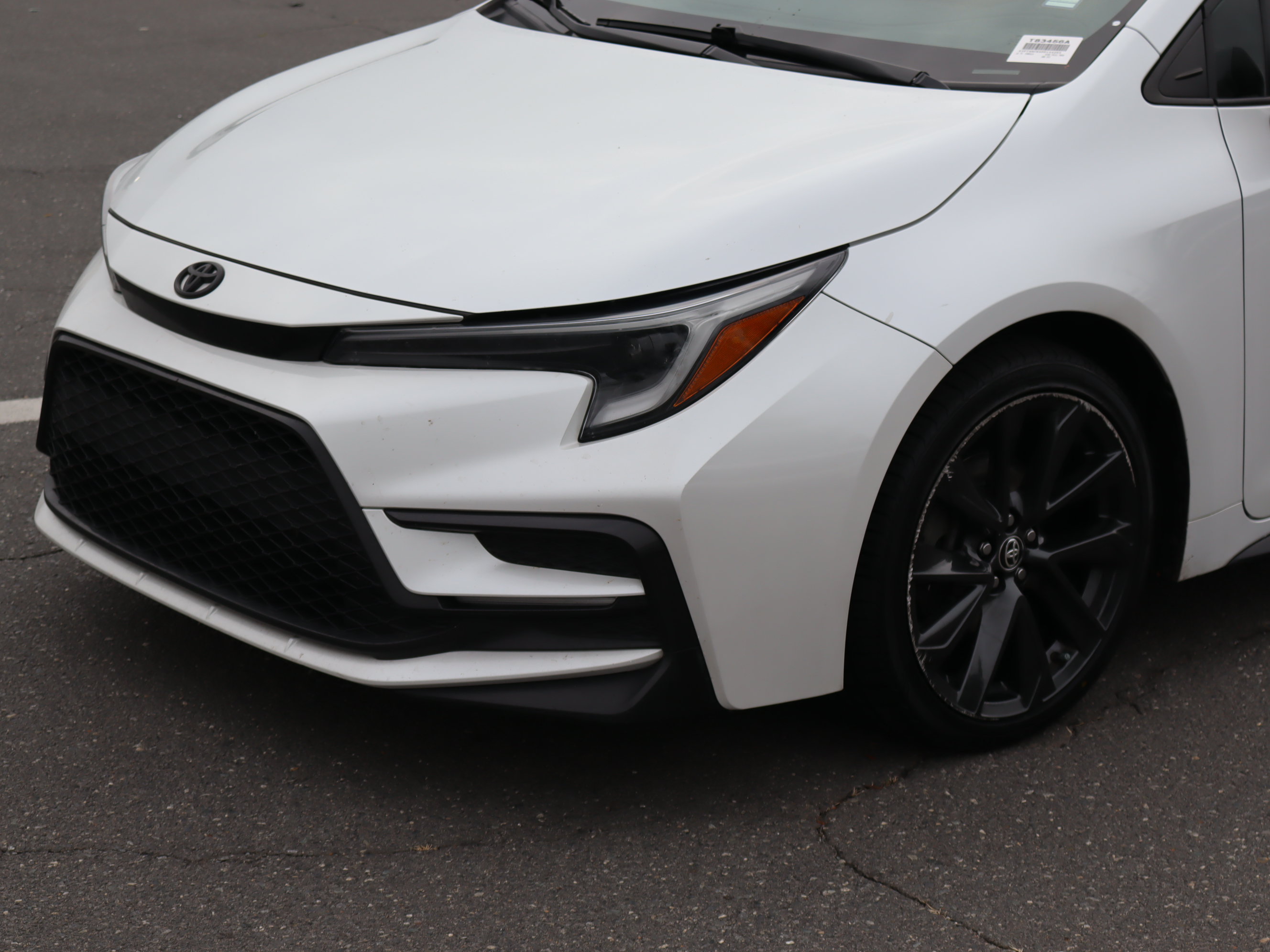 Used 2023 Toyota Corolla XSE FWD image 6