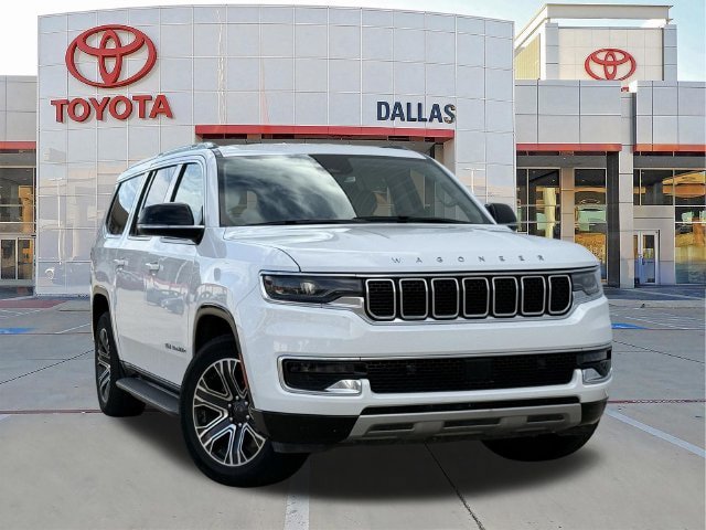 Used 2024 Jeep Wagoneer L Series II w/ Flexible Seating Group