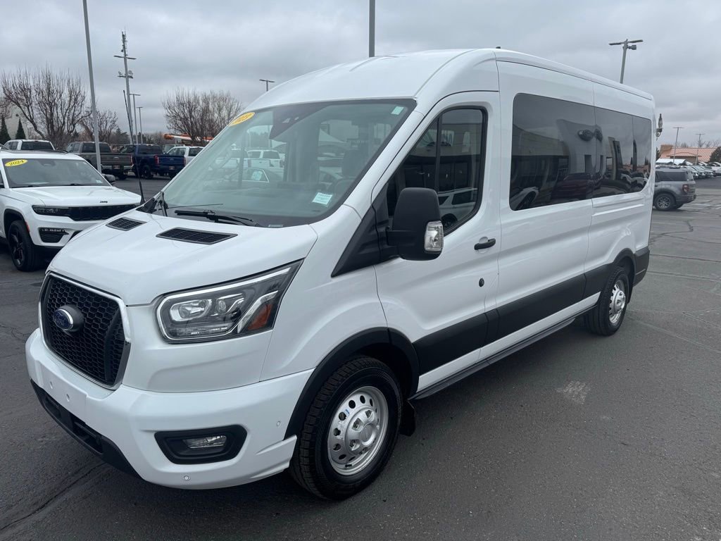 Used 2023 Ford Transit 350 XLT image 5