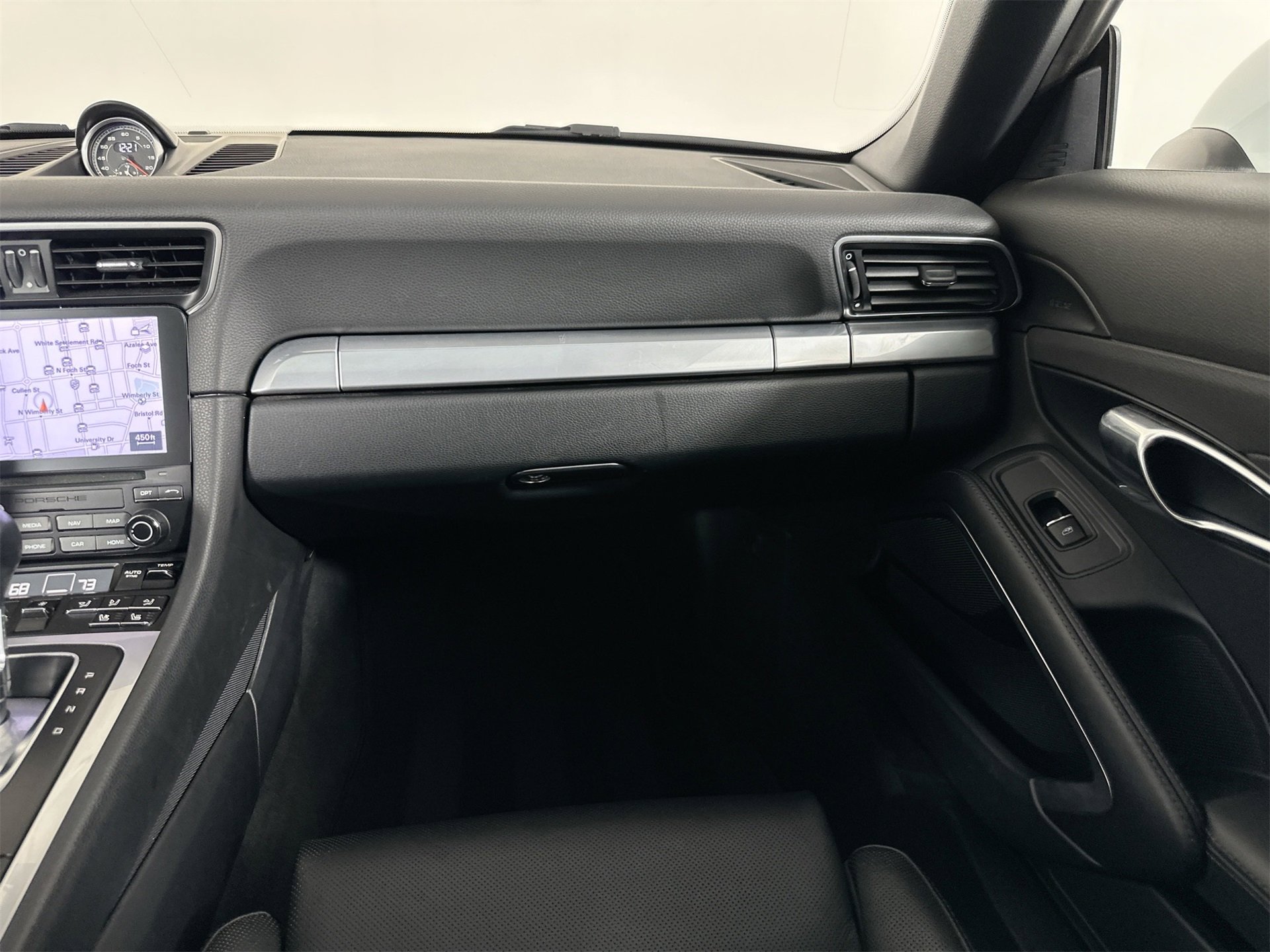 Certified 2017 Porsche 911 Carrera 4S image 35