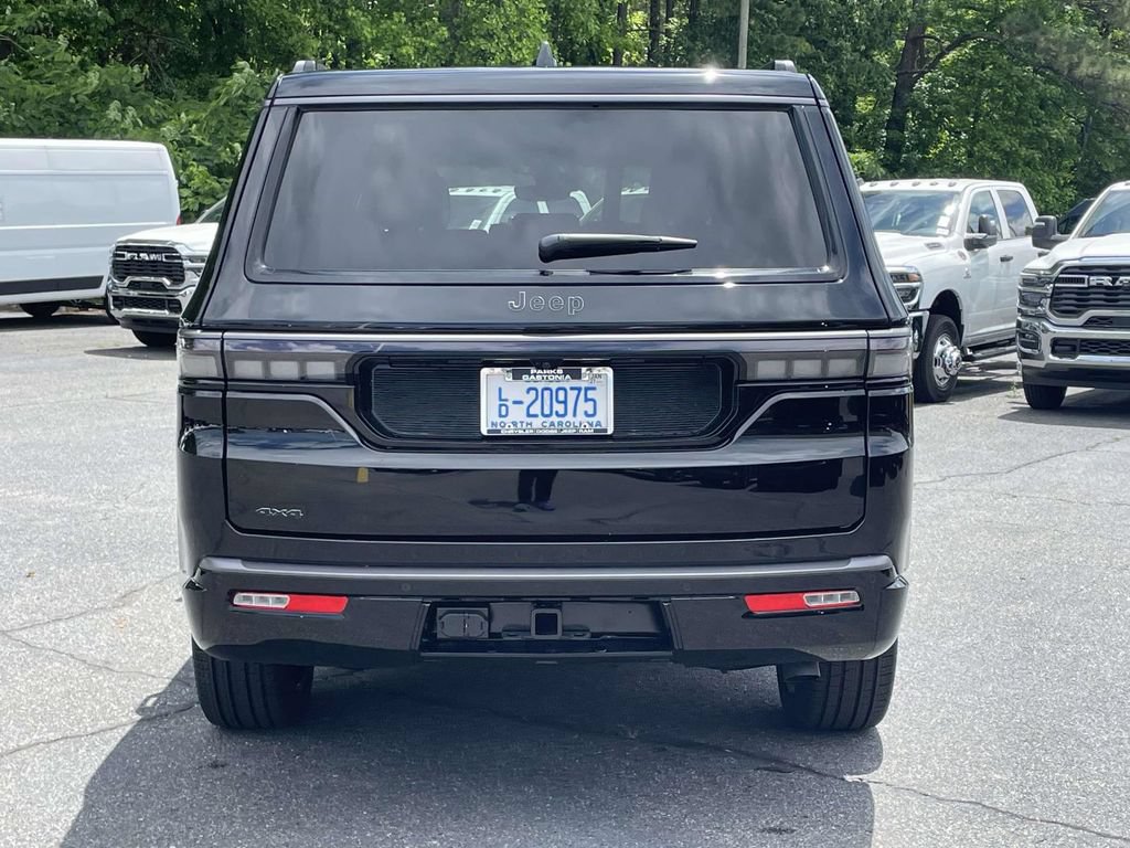 New 2026 Jeep Grand Wagoneer Limited AWD/4WD image 7