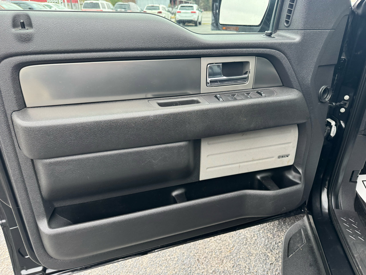 Used 2014 Ford F150 Raptor w/ Equipment Group 801A Luxury image 14