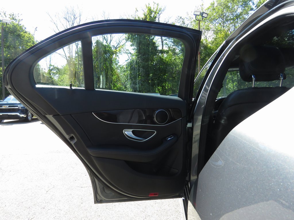 Used 2018 Mercedes-Benz C 300 4MATIC Sedan image 20