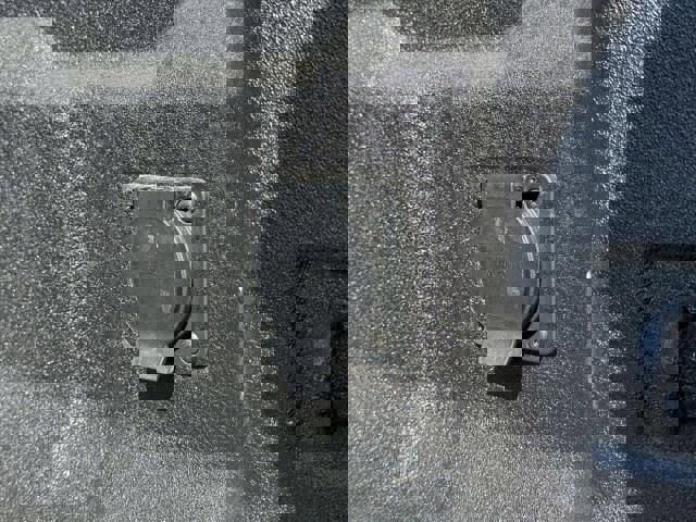 Used 2025 GMC Canyon AT4 w/ Technology Plus Package image 10