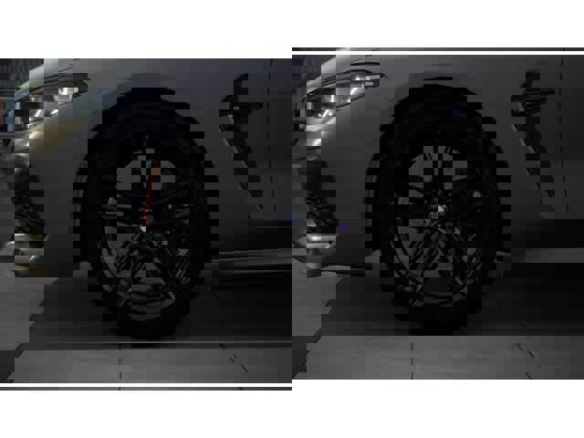 New 2025 BMW M8 Competition w/ M Carbon Exterior Package image 7