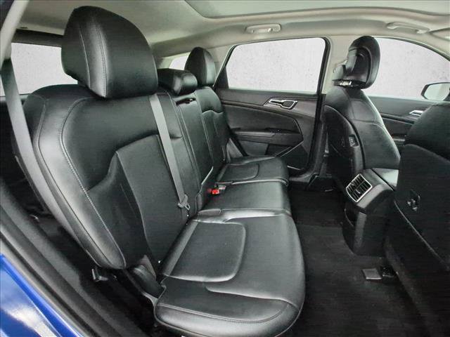 Used 2023 Kia Sportage SX FWD image 24