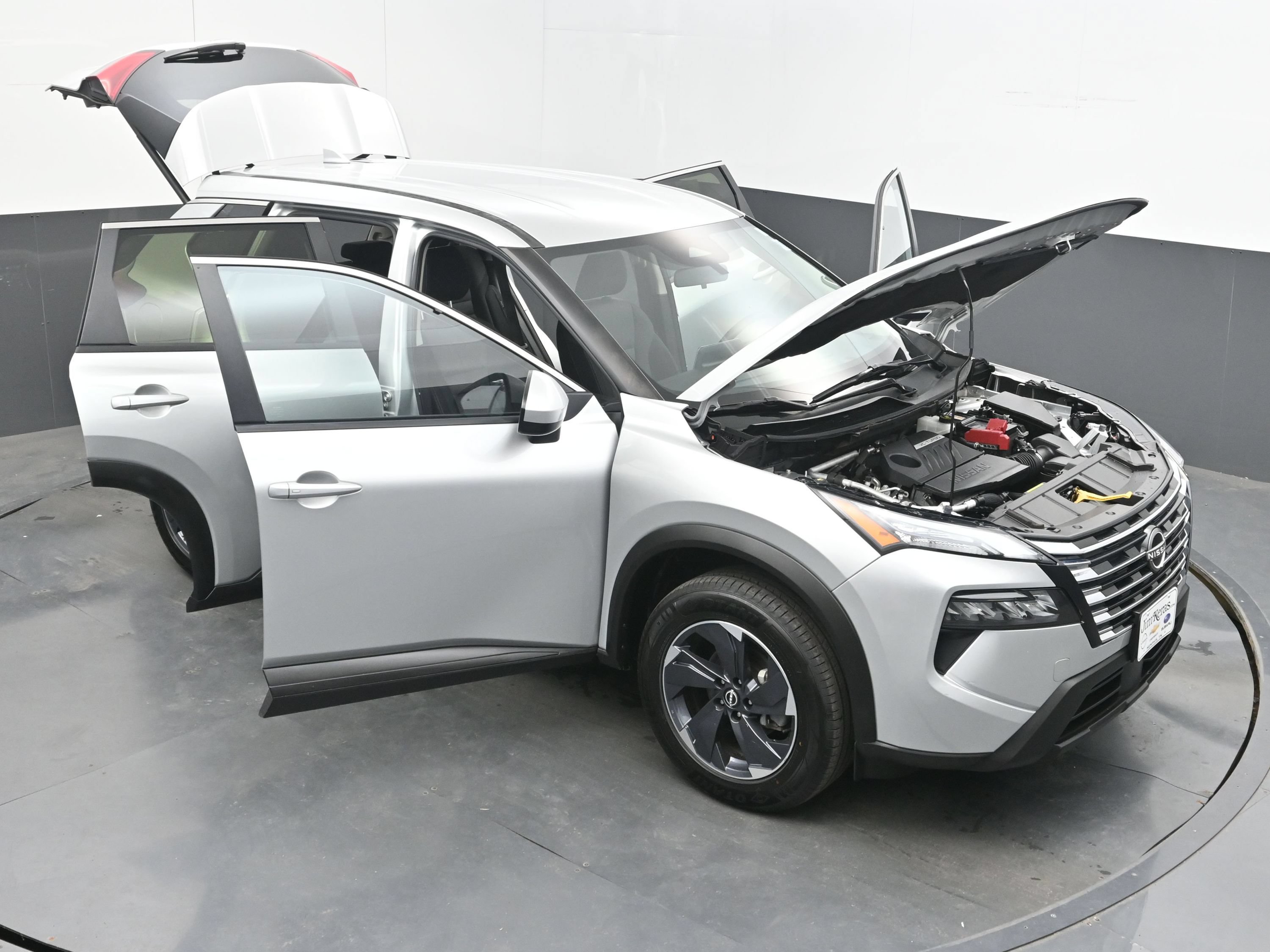 Certified 2024 Nissan Rogue SV AWD/4WD image 38