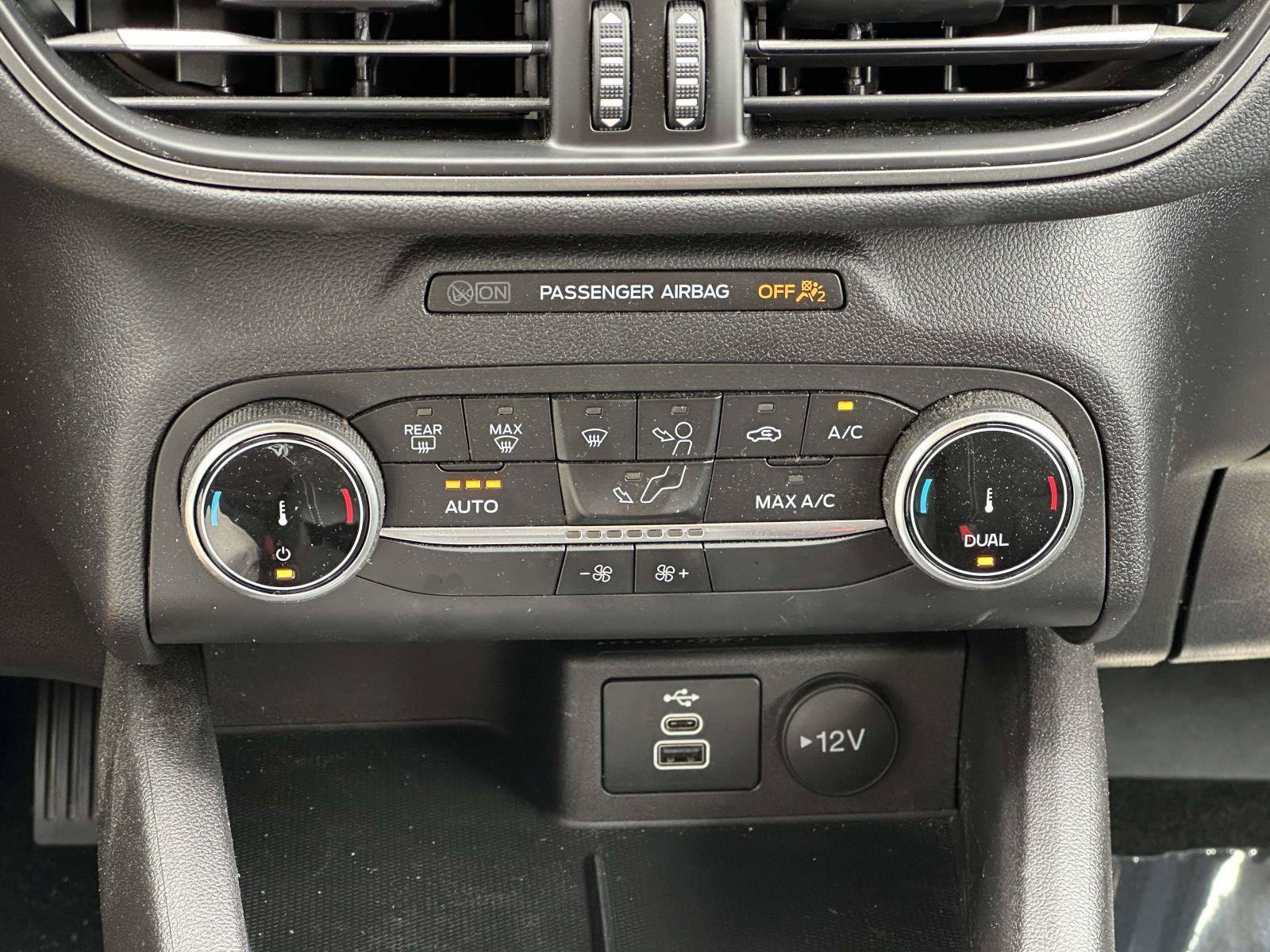 Used 2024 Ford Escape Active FWD image 17