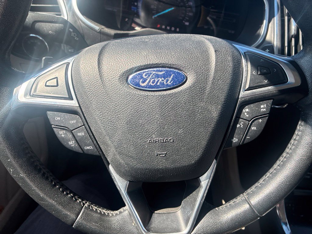 Used 2016 Ford Edge Titanium w/ Cold Weather Package AWD/4WD image 6