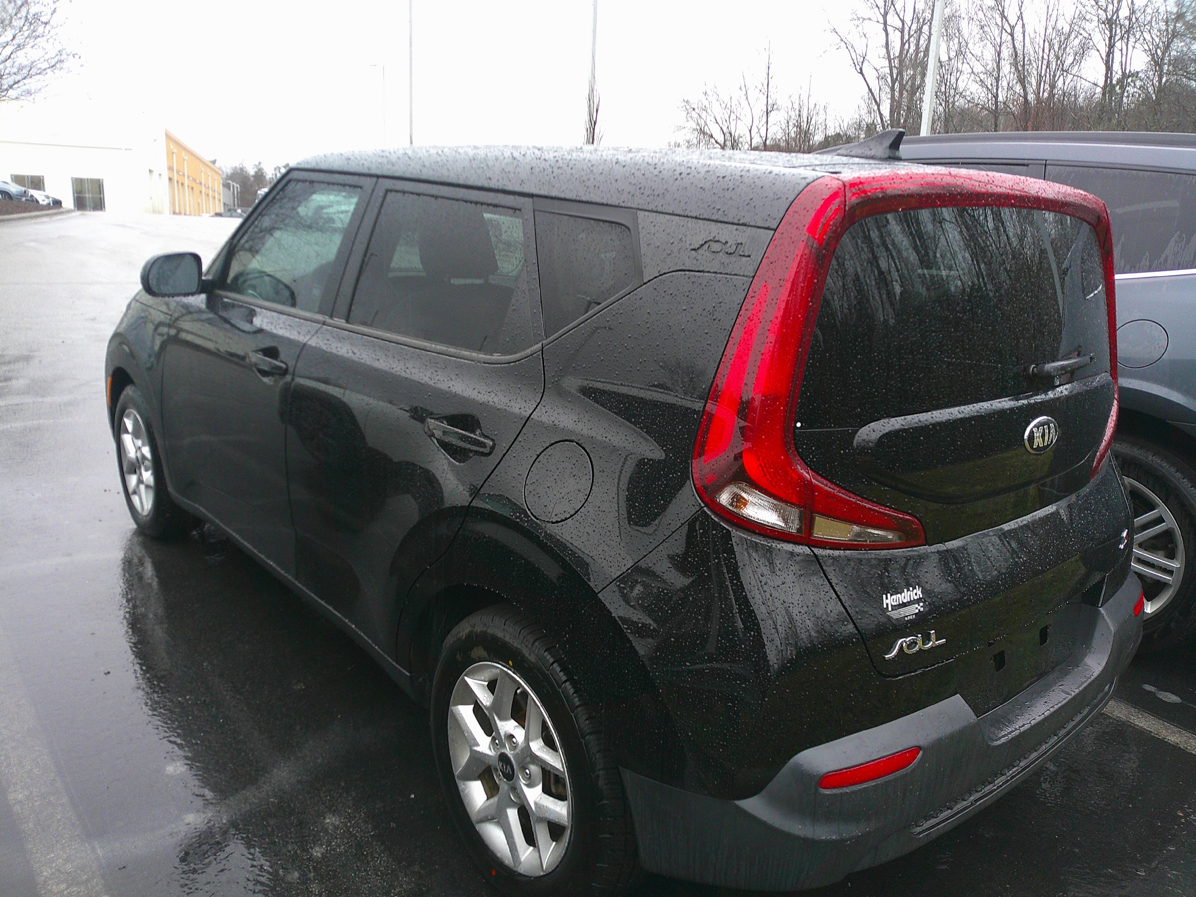 Used 2020 Kia Soul S image 9