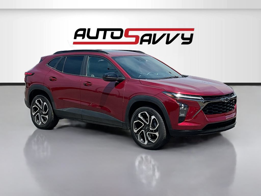 Used 2025 Chevrolet Trax RS w/ Sunroof Package