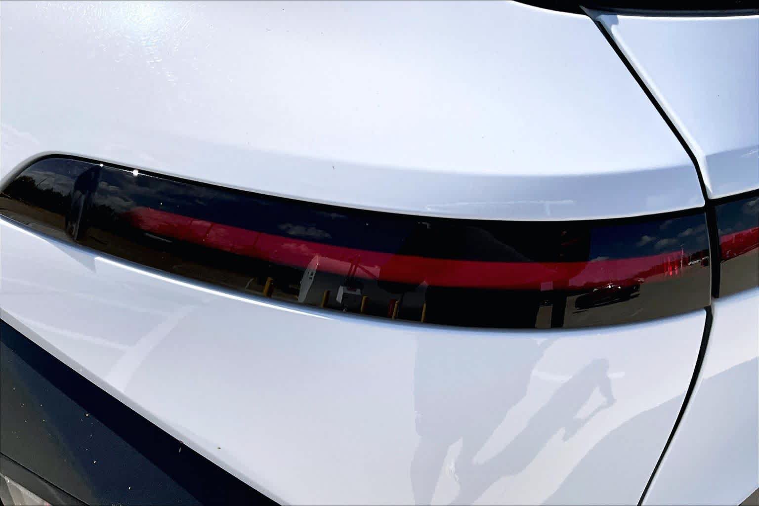 Certified 2025 Hyundai Kona SEL AWD/4WD image 29