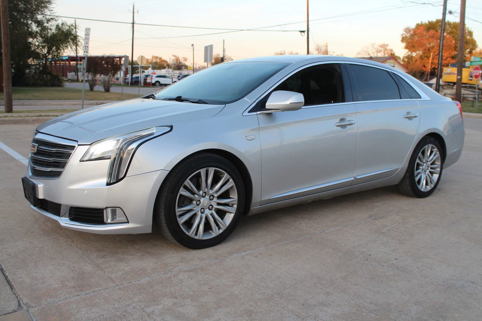Used 2019 Cadillac XTS Luxury image 8