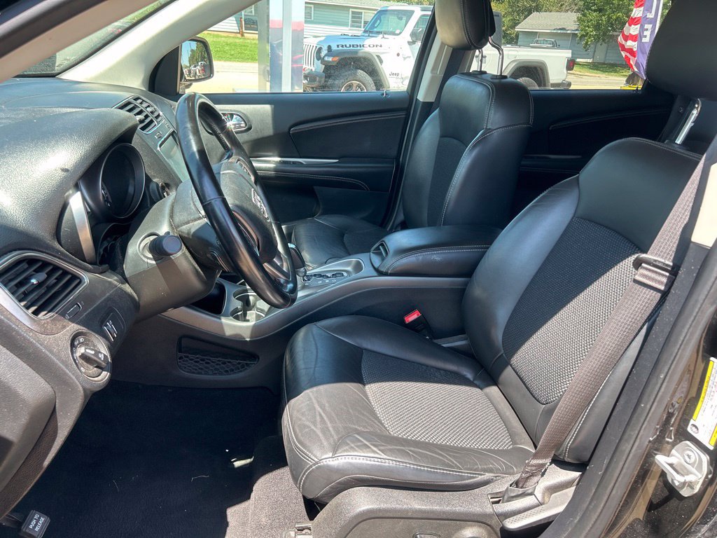 Used 2020 Dodge Journey Crossroad FWD image 10