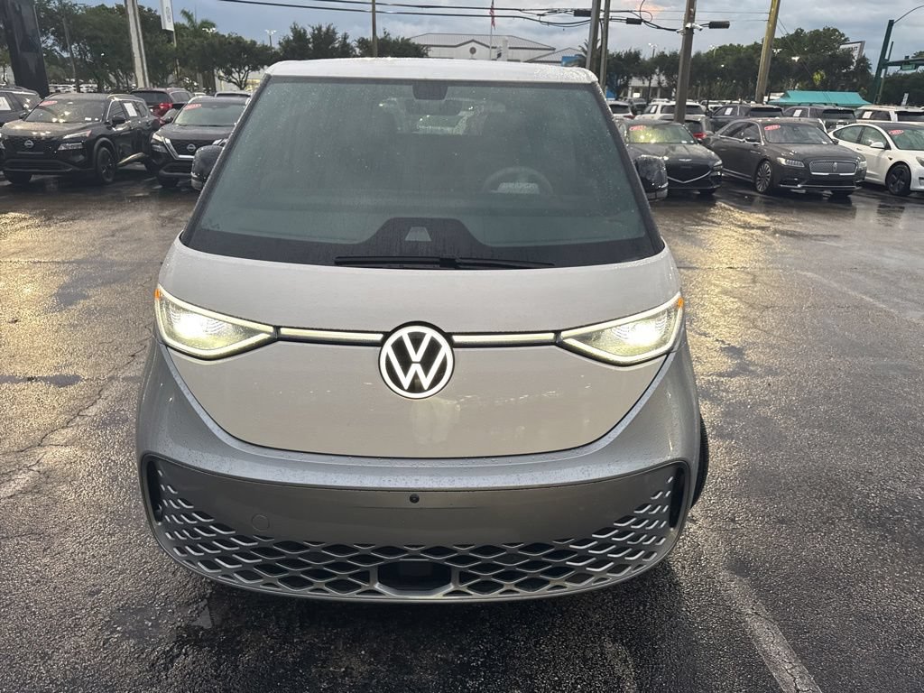 Used 2025 Volkswagen ID. Buzz 1st Edition AWD/4WD image 23