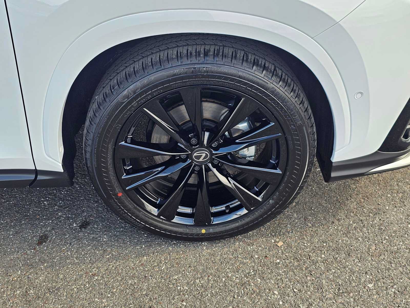 New 2026 Lexus NX 350h F Sport AWD/4WD image 9