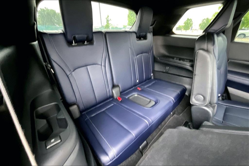 Certified 2026 INFINITI QX60 Sport w/ Dark Cargo Package AWD/4WD image 39