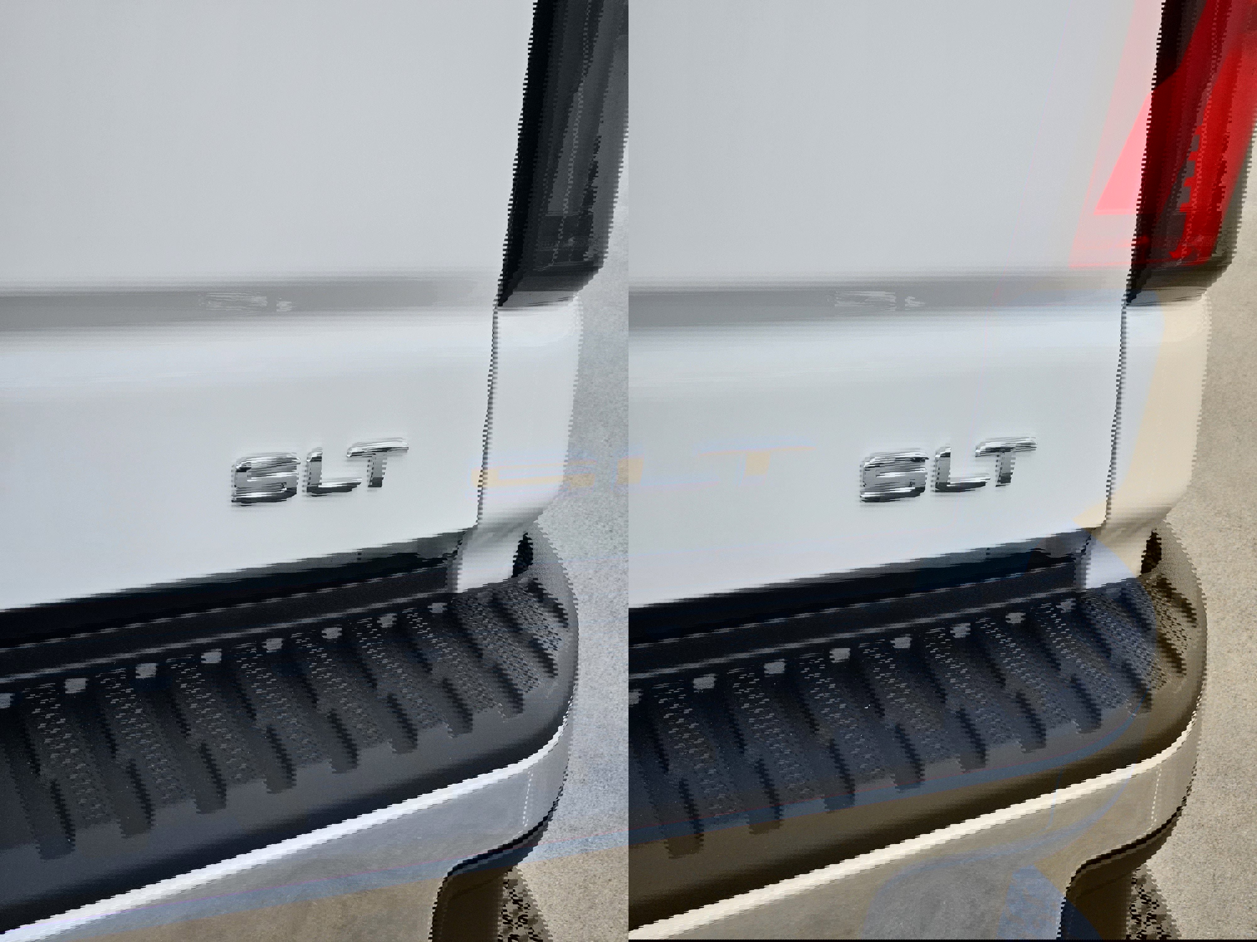 New 2026 GMC Sierra 2500 SLT w/ Texas SLT Premium Package image 9