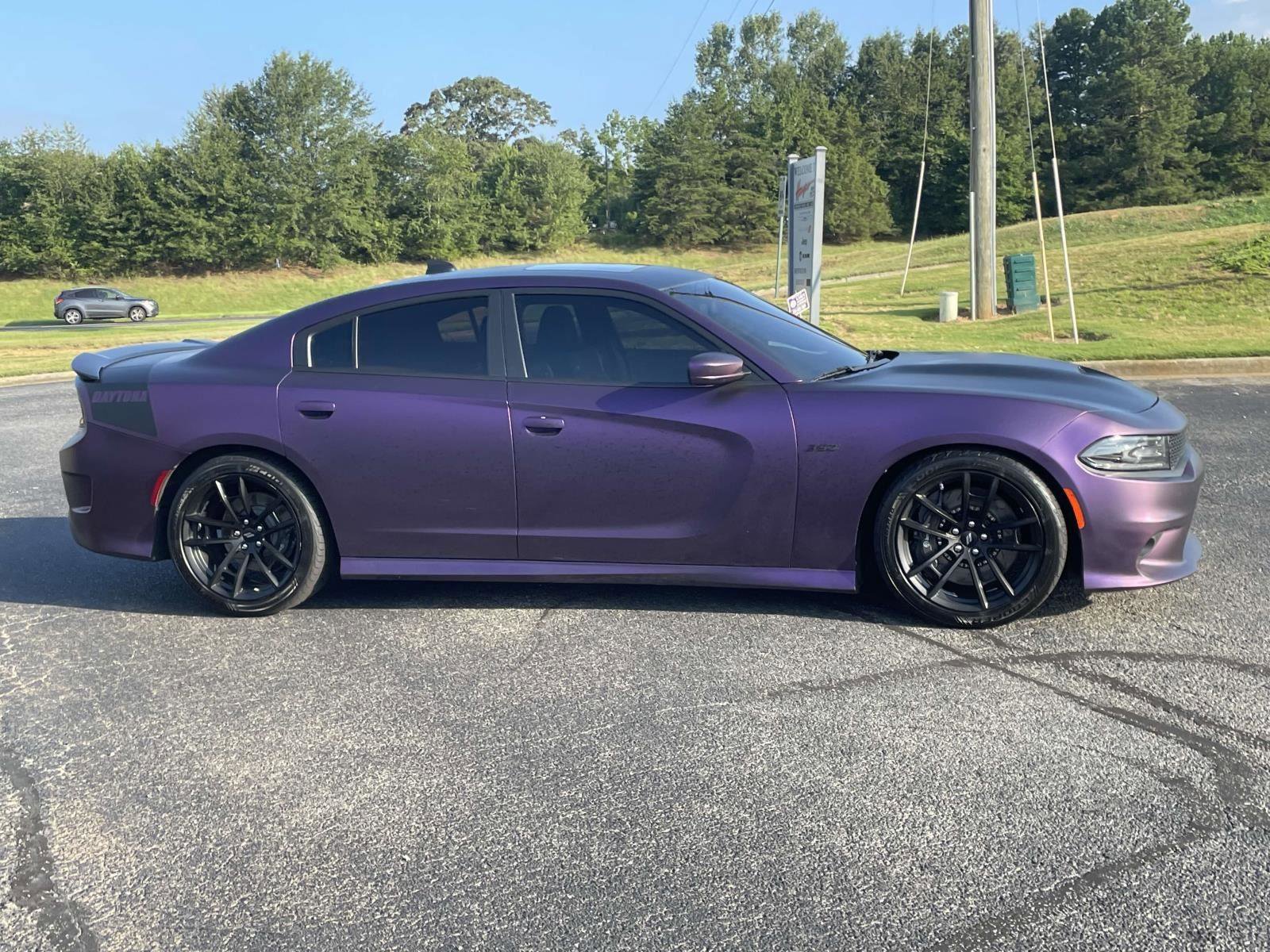 Used 2018 Dodge Charger R/T image 15