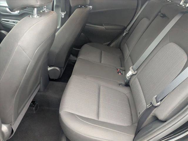 Used 2022 Hyundai Kona SEL w/ Convenience Package image 18