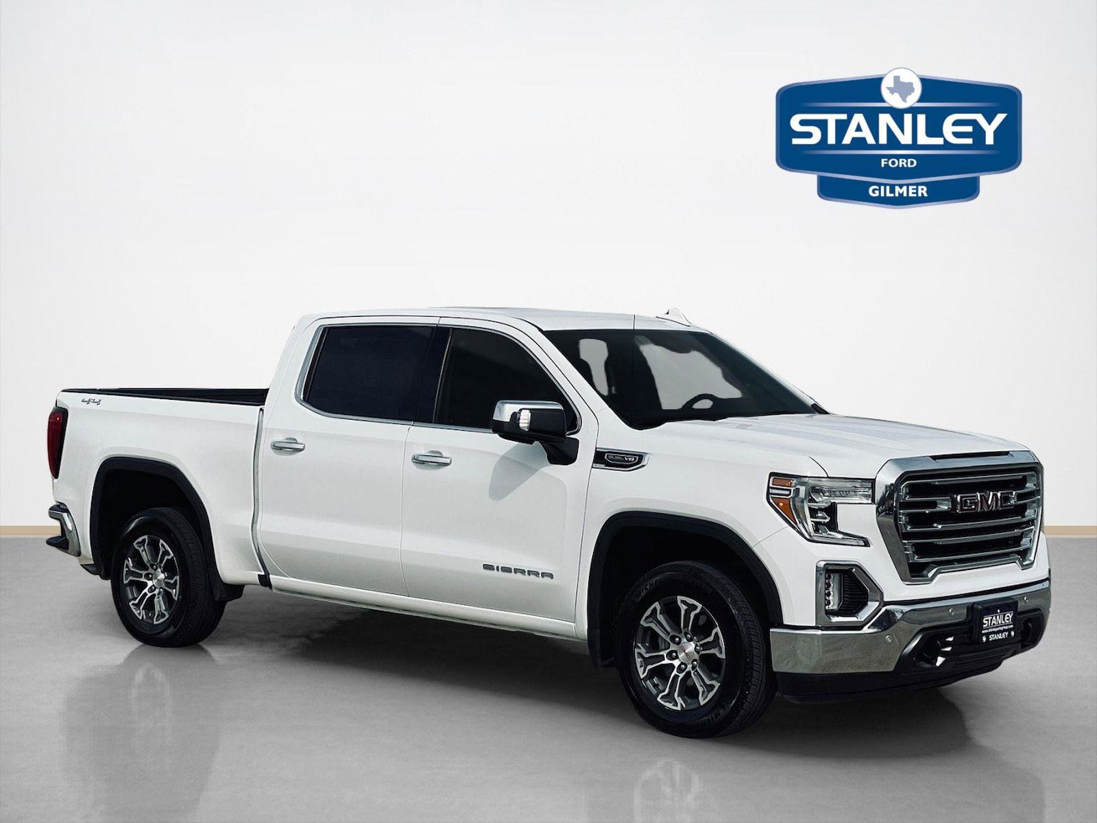 Used 2025 GMC Sierra 1500 SLT image 1