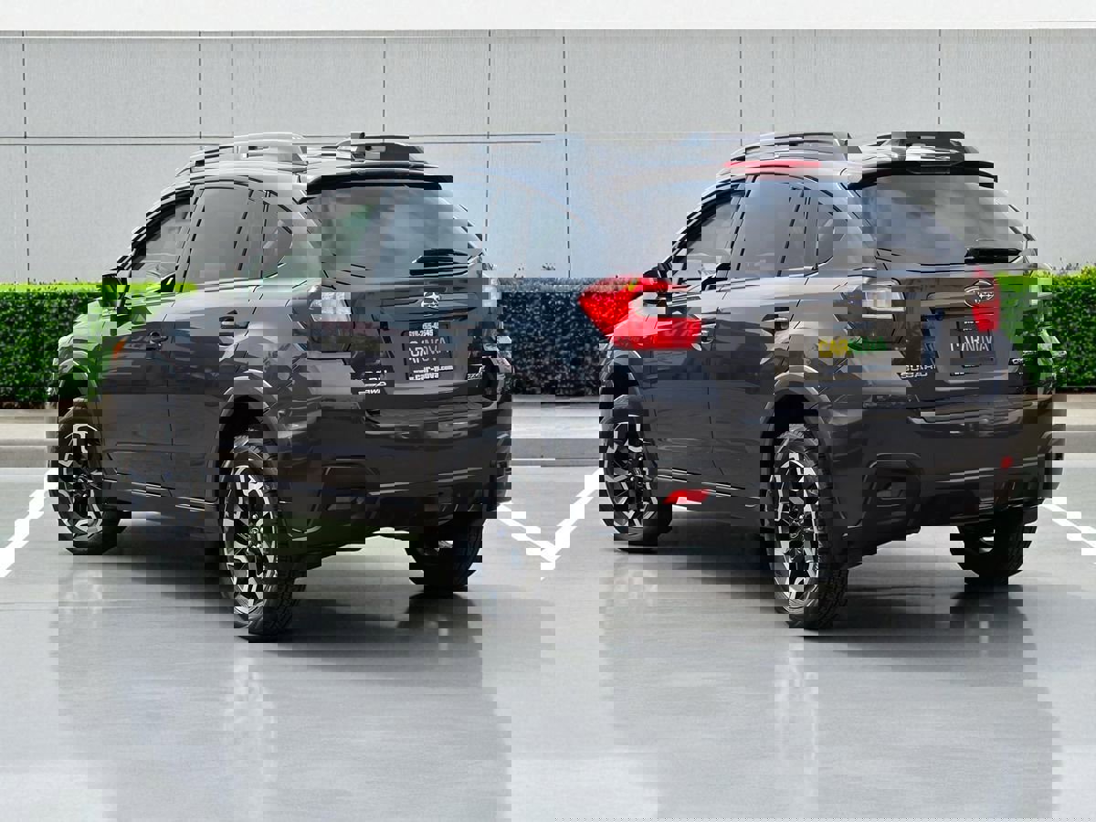 Used 2017 Subaru Crosstrek 2.0i Limited image 8