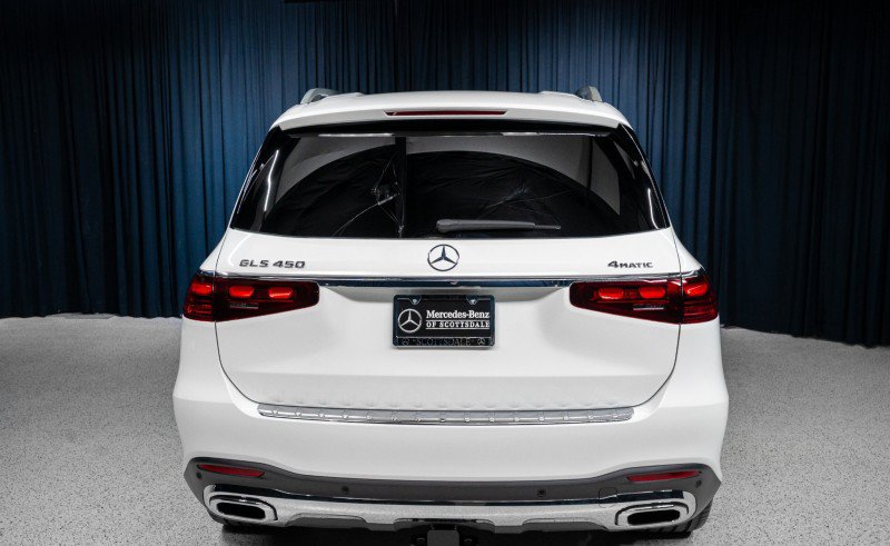 New 2026 Mercedes-Benz GLS 450 4MATIC image 9