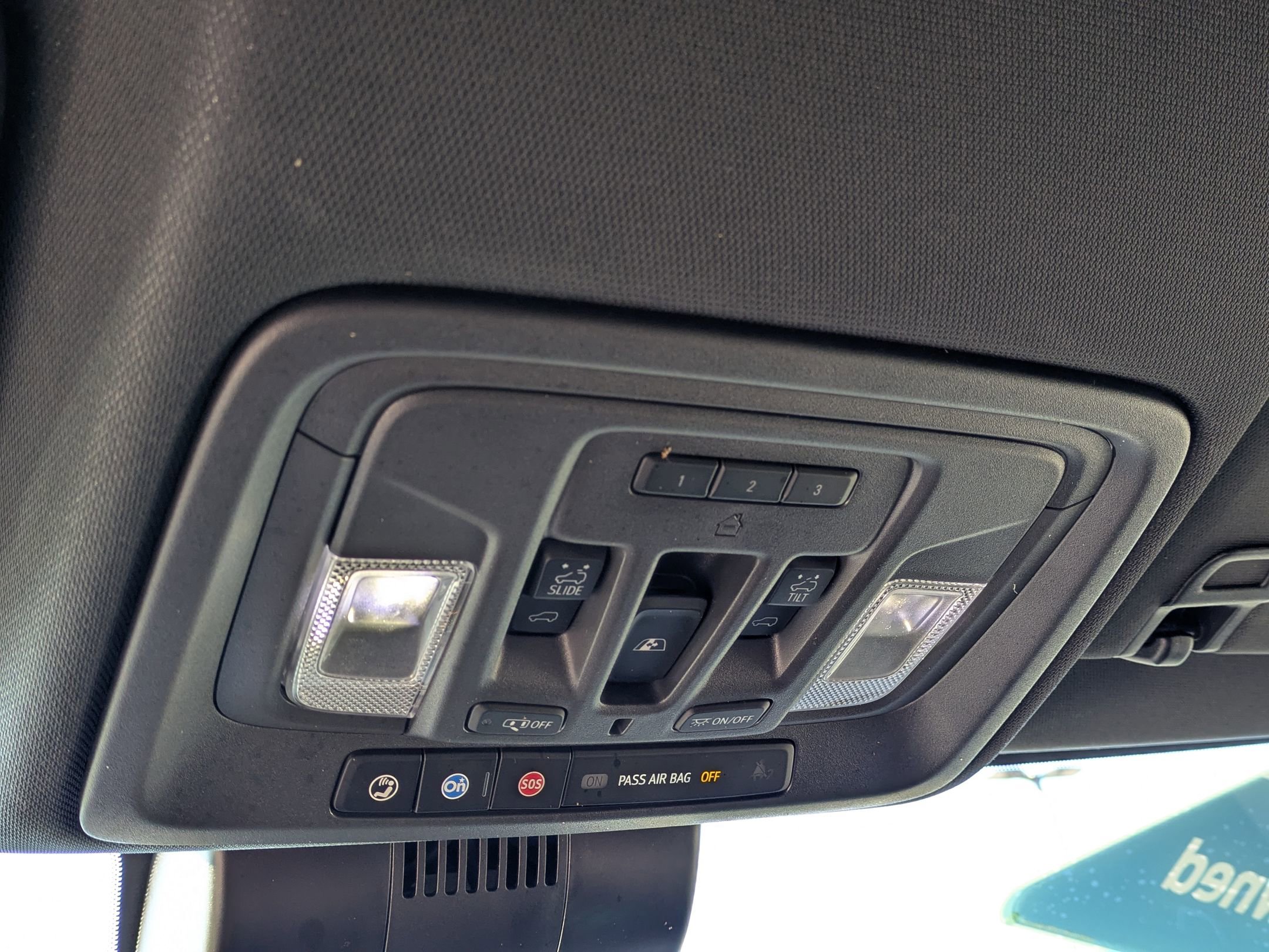 Used 2024 GMC Sierra 2500 AT4 w/ AT4 Premium Plus Package image 25