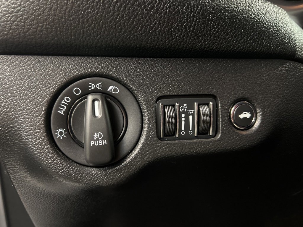 Used 2016 Dodge Challenger SXT w/ Blacktop Package image 22