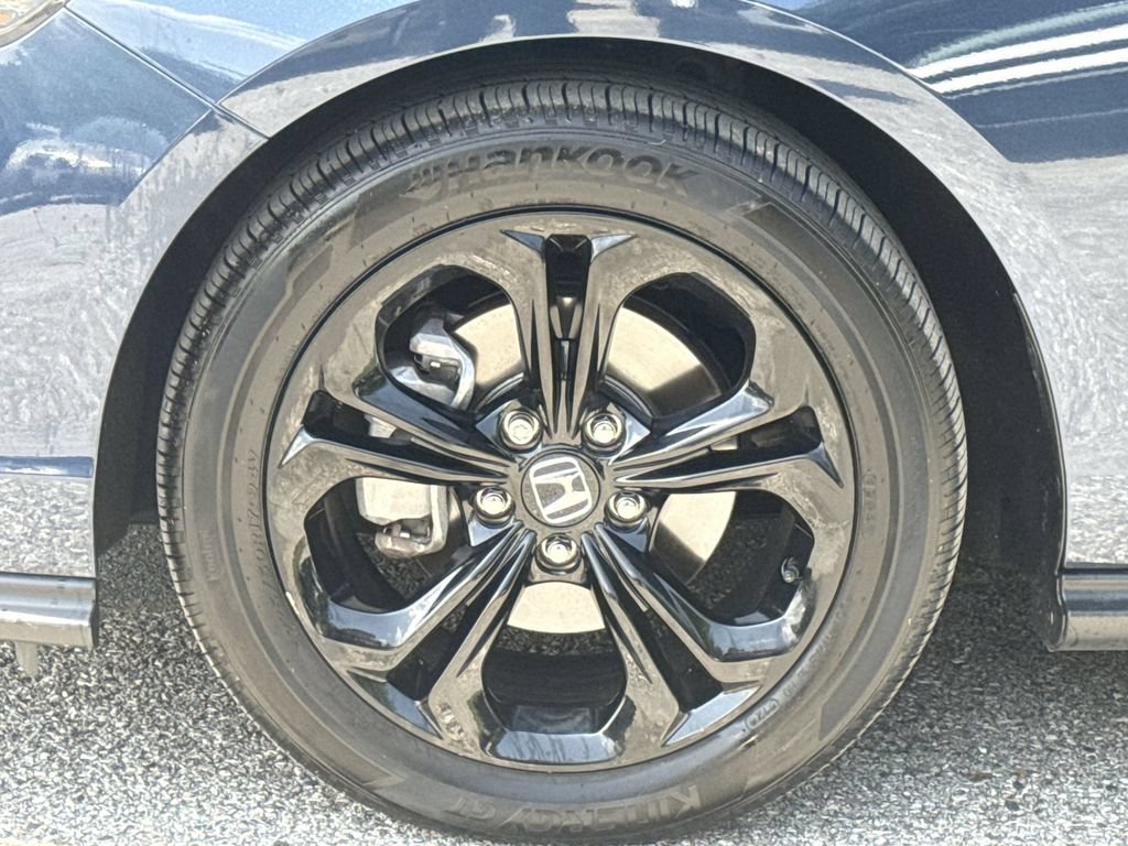 Used 2025 Honda Accord SE image 19