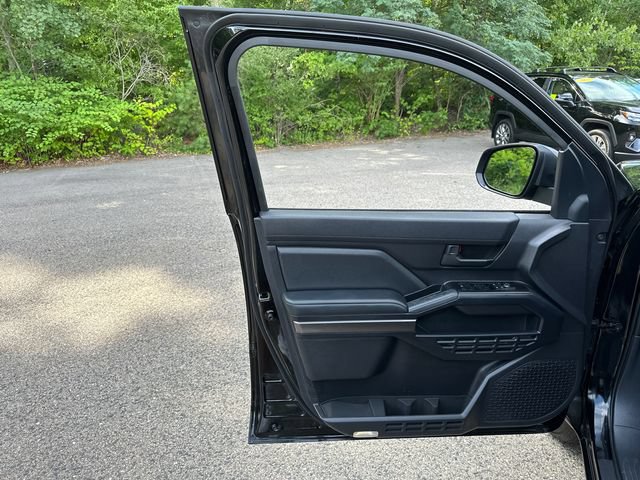 Certified 2025 Toyota 4Runner SR5 AWD/4WD image 29