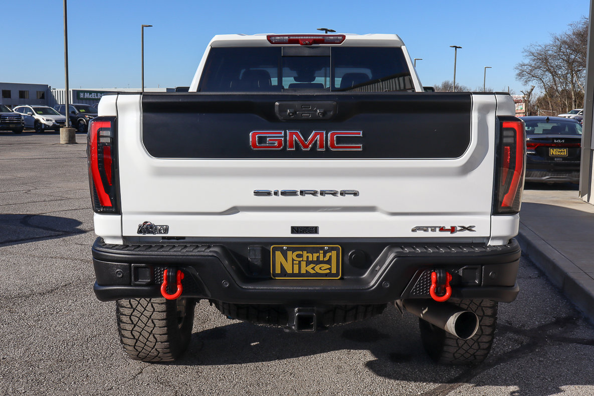 Used 2024 GMC Sierra 2500 AT4X w/ AT4X AEV Edition AWD/4WD image 5