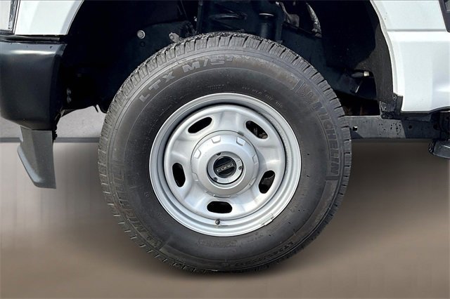 Used 2024 Ford F250 XL w/ Snow Plow/Camper Package image 5