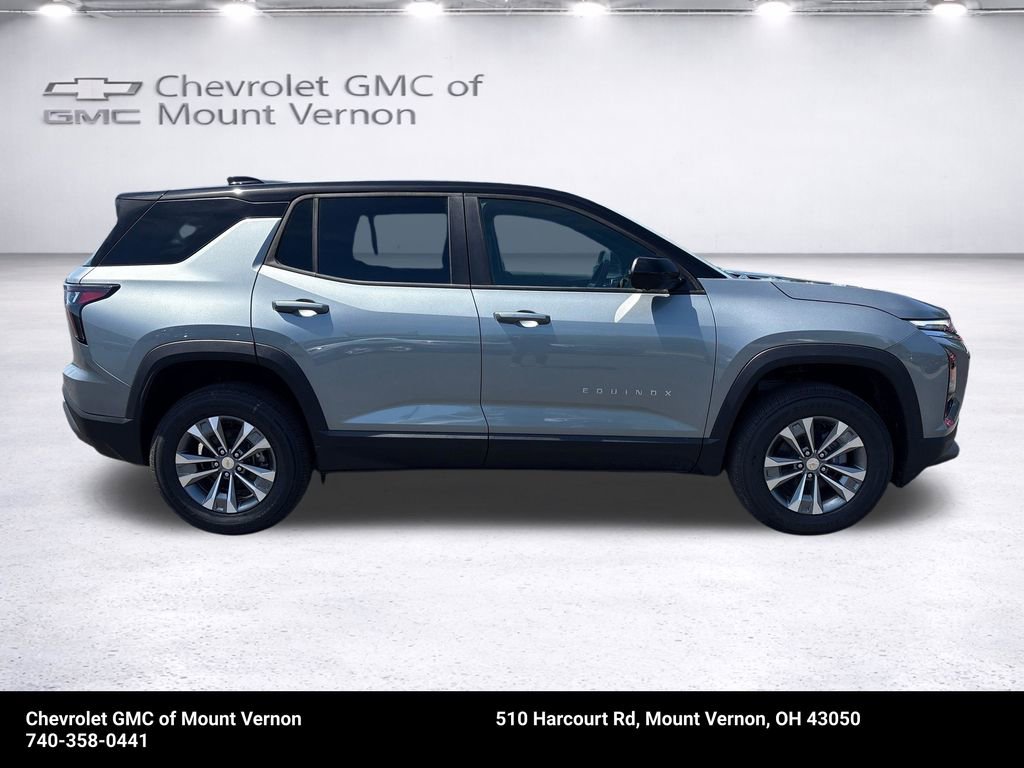 New 2026 Chevrolet Equinox LT w/ Safety and Technology Package FWD image 7