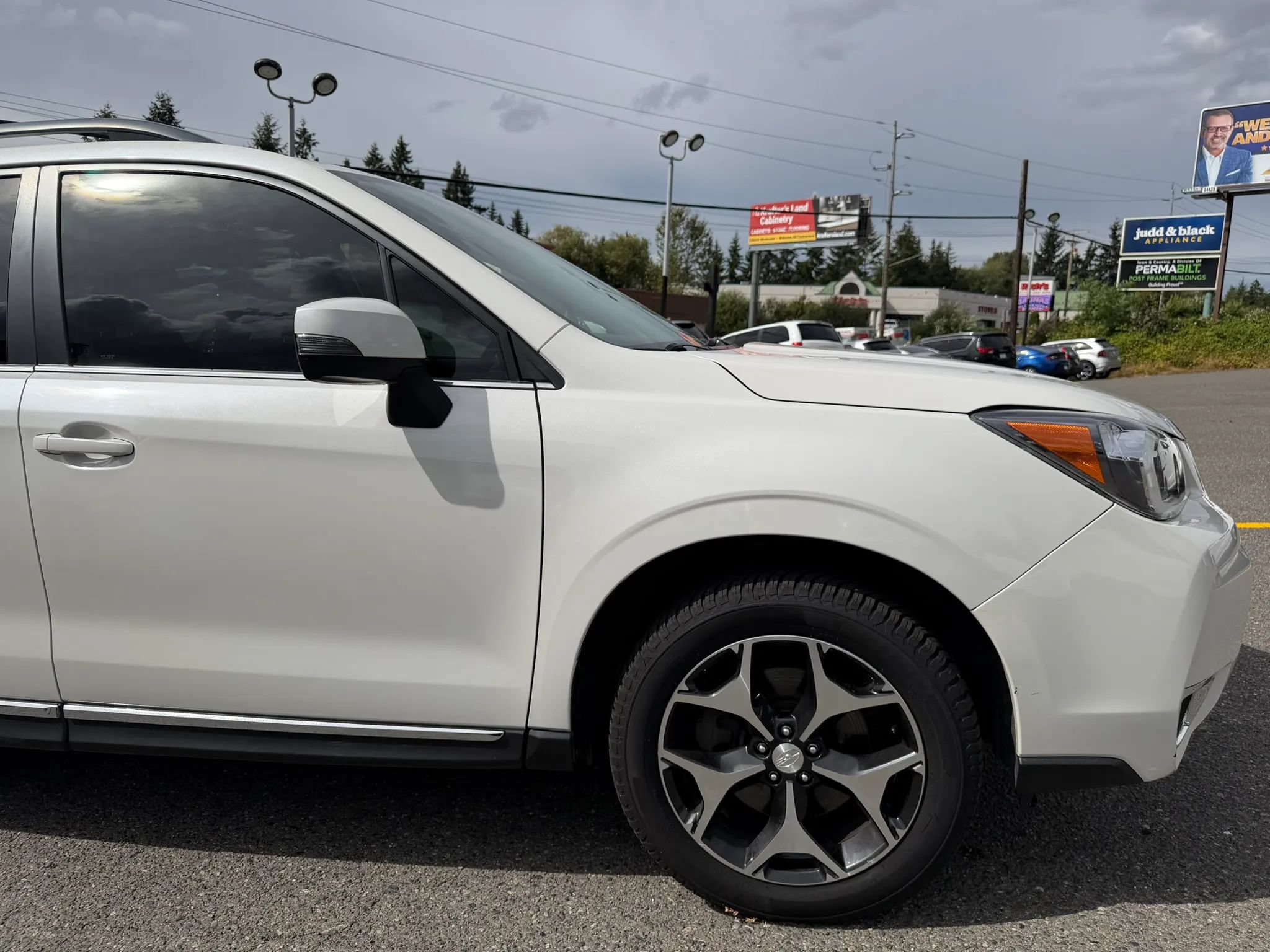 Used 2016 Subaru Forester 2.0XT Touring w/ Eyesight & Navigation System AWD/4WD image 4