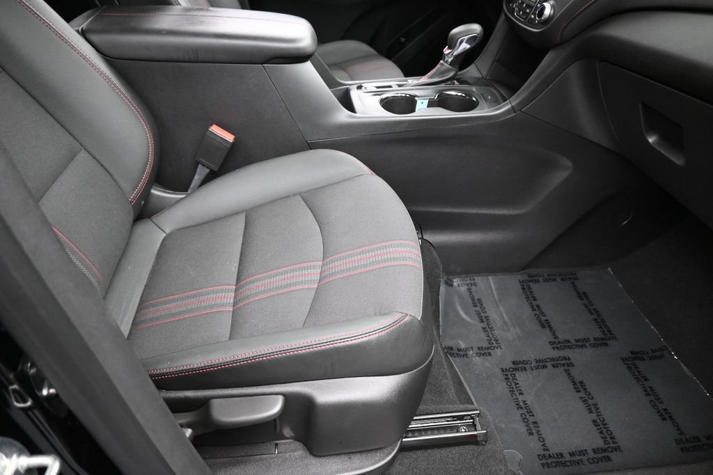 Used 2023 Chevrolet Equinox RS FWD image 41