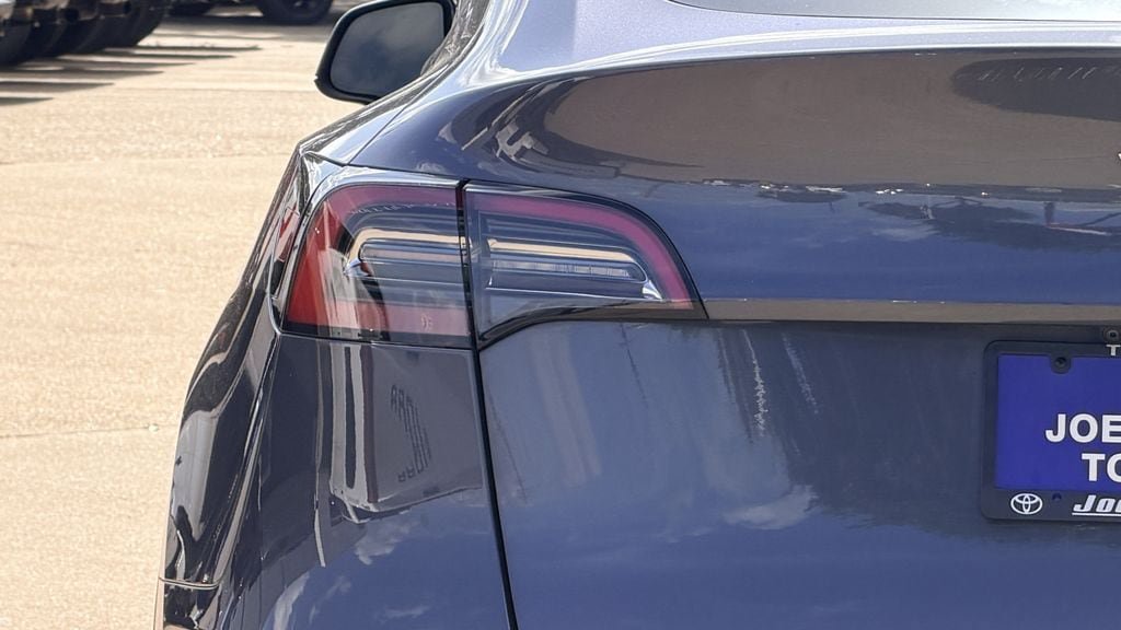 Used 2023 Tesla Model Y Long Range AWD/4WD image 10