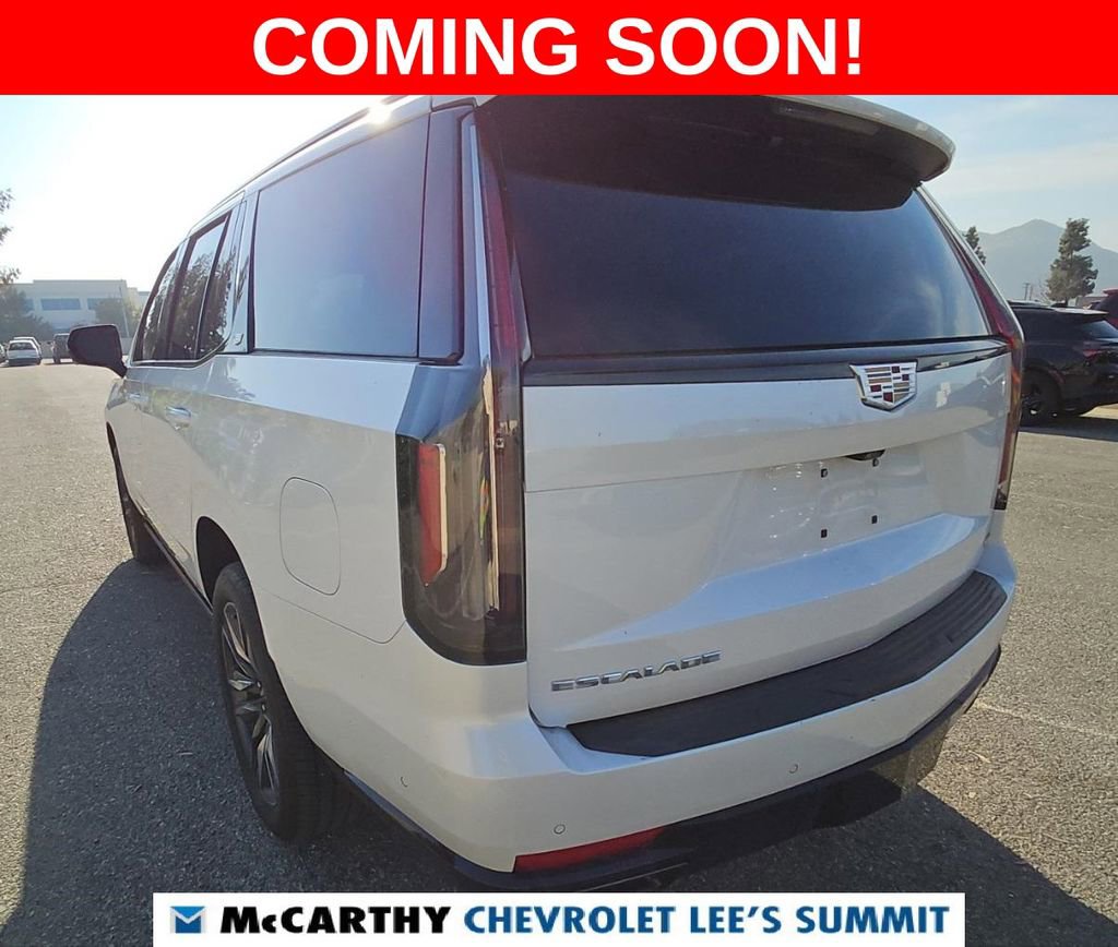 Used 2023 Cadillac Escalade Sport Platinum w/ Heavy-Duty Trailer Package AWD/4WD image 7