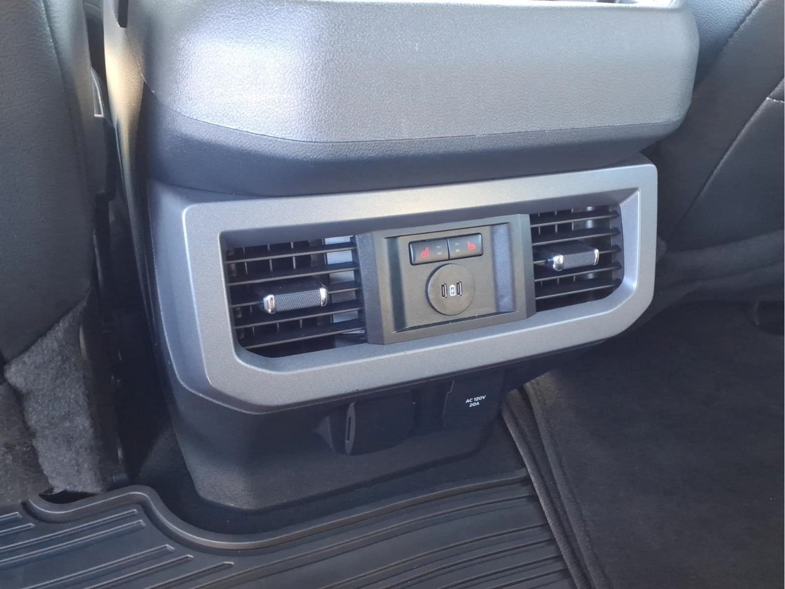 Certified 2024 Ford F250 Lariat w/ Chrome Package AWD/4WD image 22