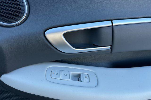 New 2025 Hyundai Sonata SEL AWD/4WD image 19