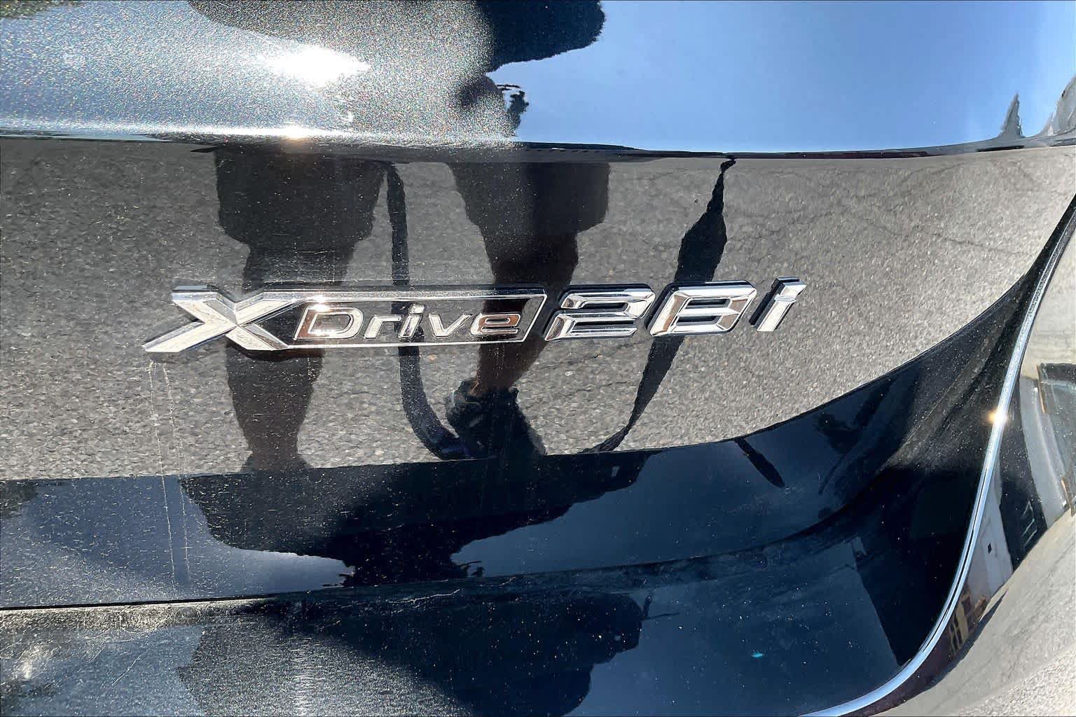 Used 2025 BMW X1 xDrive28i w/ Convenience Package AWD/4WD image 9