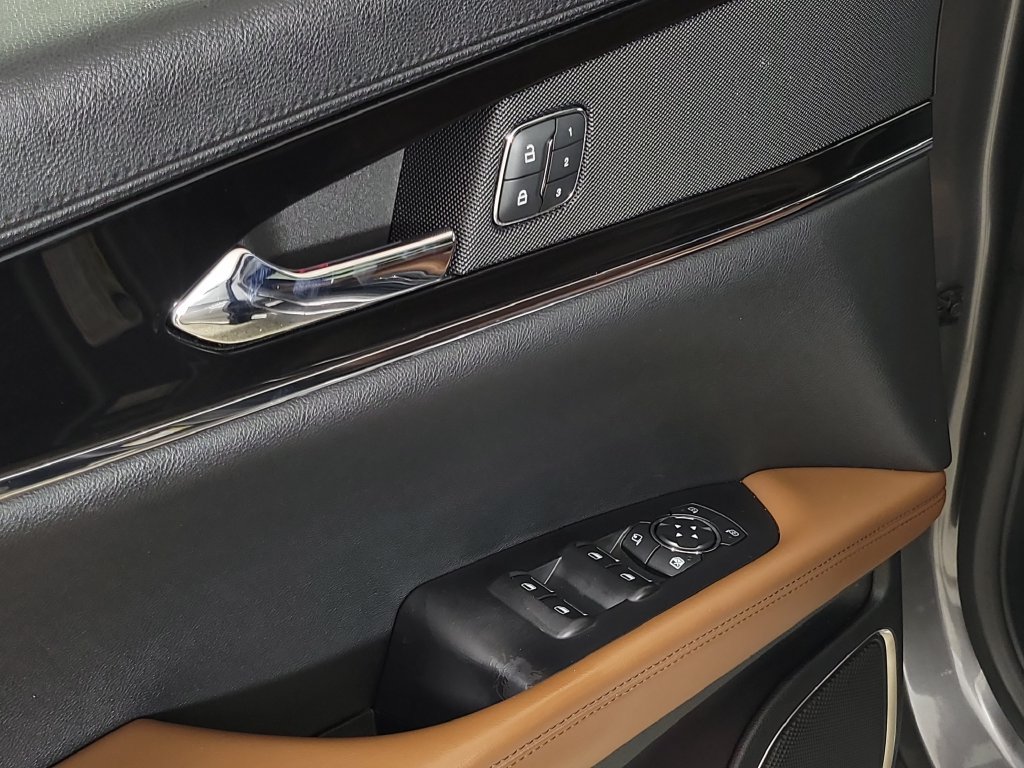 Certified 2022 Lincoln Nautilus Reserve AWD/4WD image 21